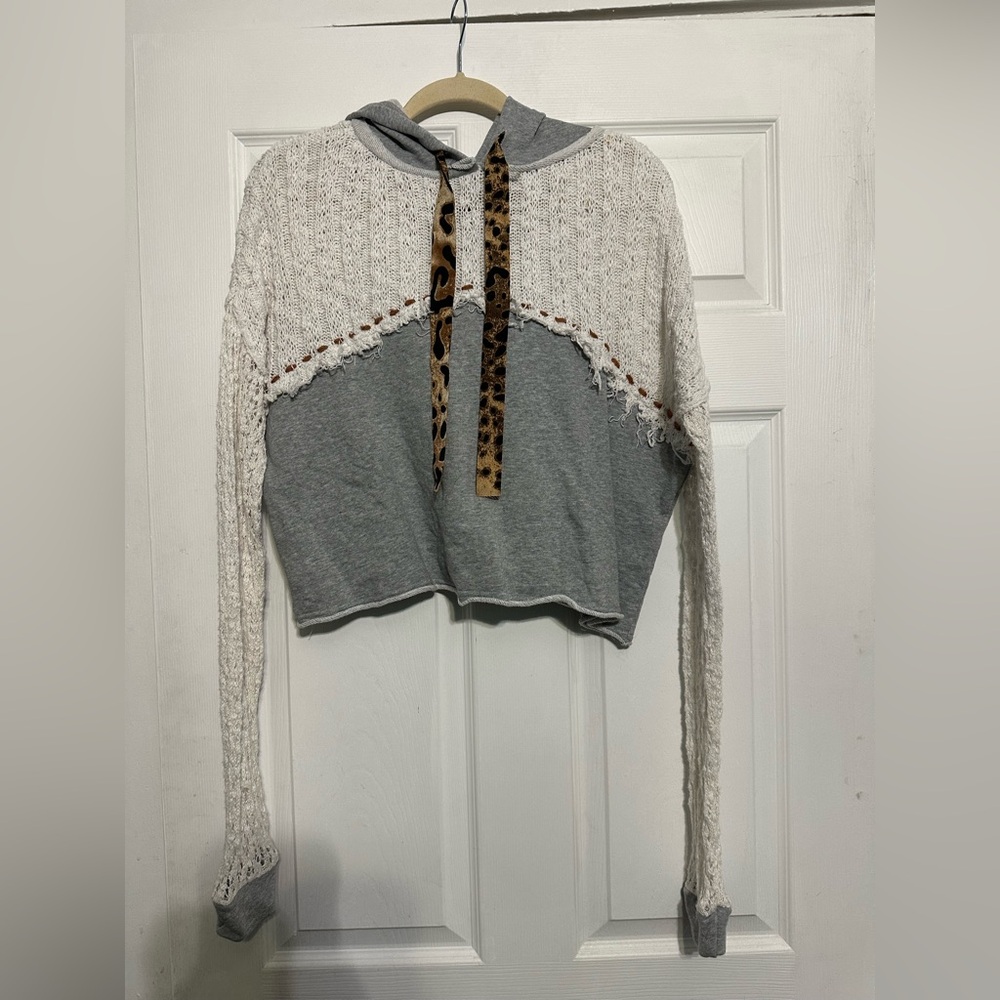 Gimmicks by BKE Gray and Brown Textured Hoodie